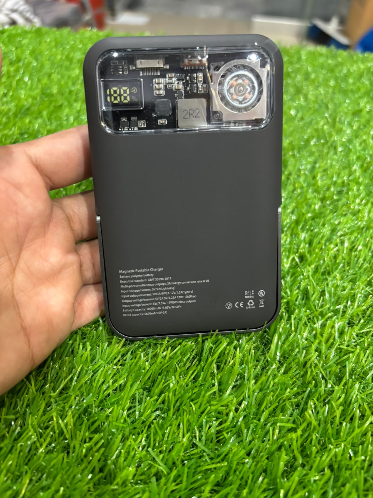 Transparent Magnetic Portable Power Bank, 10,000mAh Fast Wireless Charger with Digital Display and Built-in Circuit Design