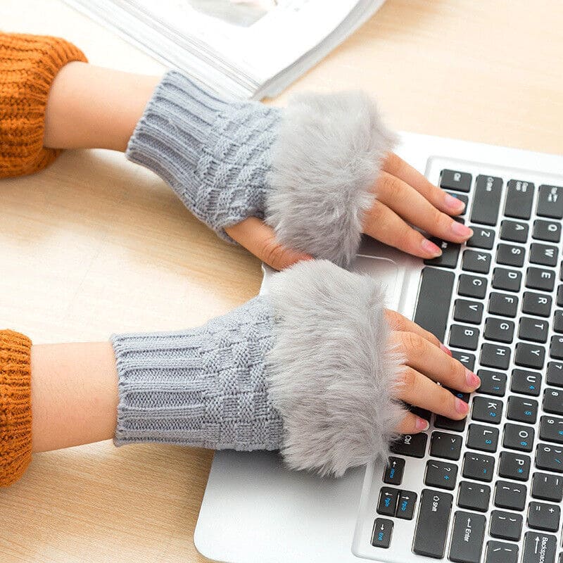 Women Winter Fingerless Cat Paw Gloves – Warm Soft Plush Mittens for Cycling, Camping & Running